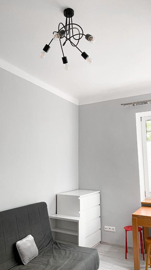 21 Podchorazych Near Royal Lazienki Park Butas *